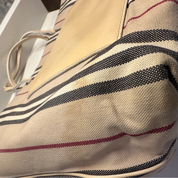 Burberry canvas pool tote - Picture 5 of 8